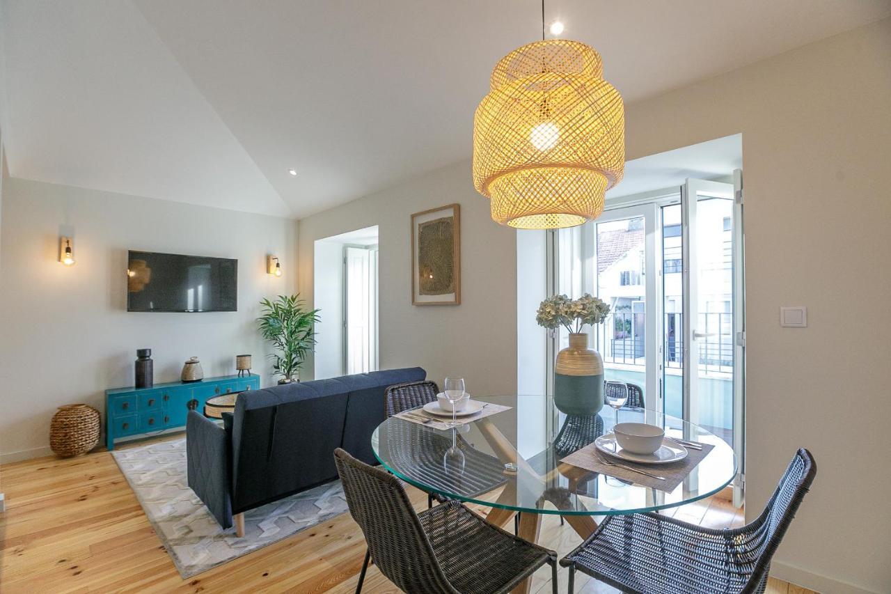 Lovelystay - Downtown Studio With Pool, Ac And Balcony 波尔图 外观 照片