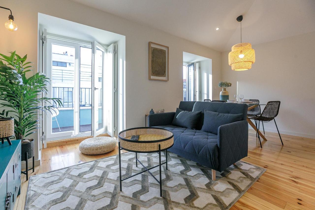 Lovelystay - Downtown Studio With Pool, Ac And Balcony 波尔图 外观 照片